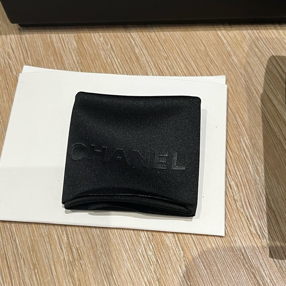 AUTHENTIC Chanel Sunglasses Case & Box - Picture 4 of 6